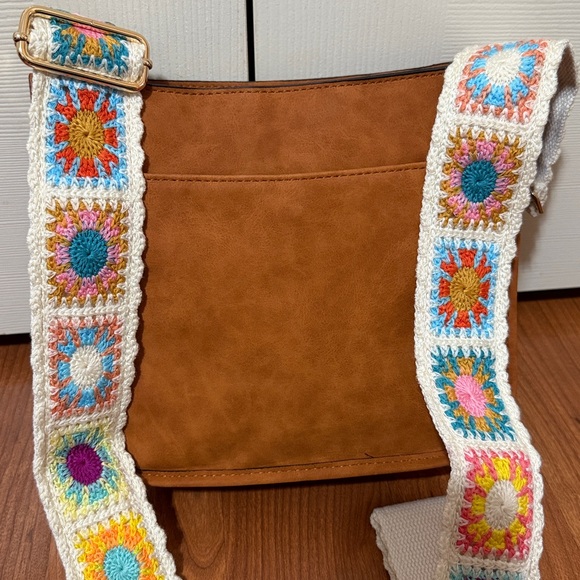 Handbags - Crossbody Purse Multicolor Detachable Adjustable Purse Strap NEW